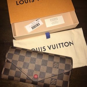 Louis Vuitton Authentic Damier Josephine Wallet